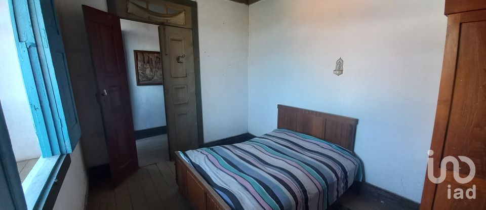 Country home T4 in Veiga de Lila of 461 m²