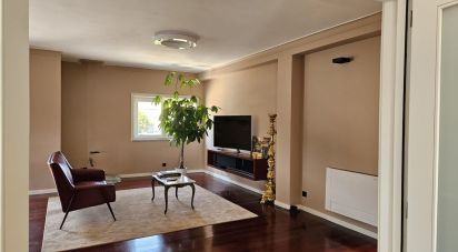 Bâtiment à Lordelo de 493 m²