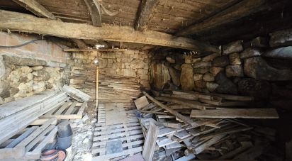 Maison de village T5 à Chave de 356 m²