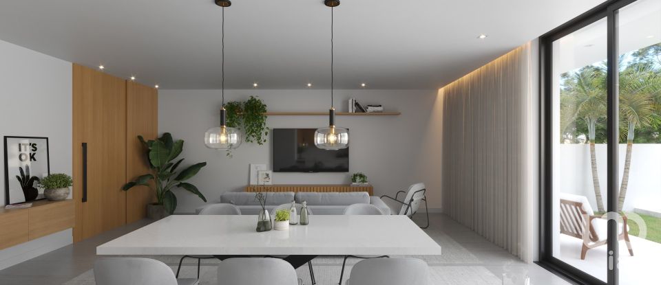 Maison T4 à Tavira (Santa Maria e Santiago) de 325 m²