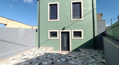 Lodge T3 in Custóias, Leça do Balio e Guifões of 160 m²