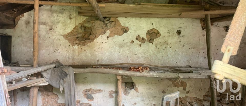 Maison de village T0 à Pedrógão Grande de 181 m²