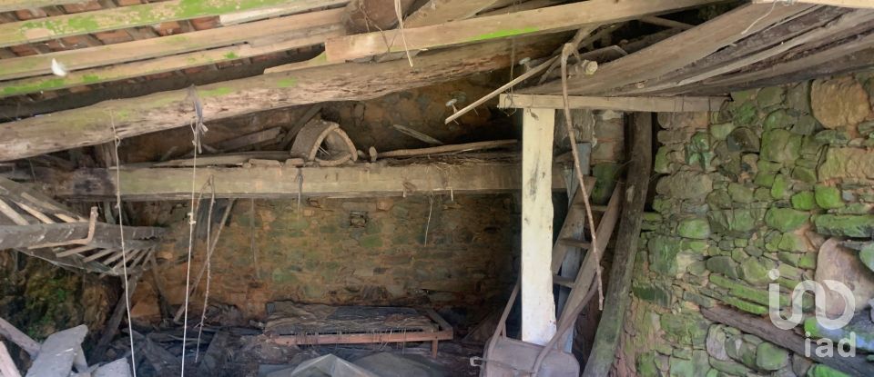 Maison de village T0 à Pedrógão Grande de 181 m²