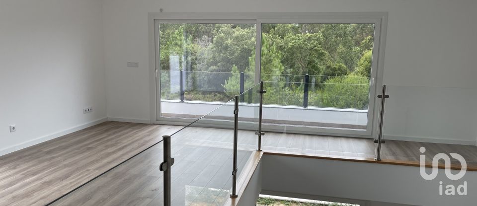 Moradia T3 em Sesimbra (Castelo) de 161 m²