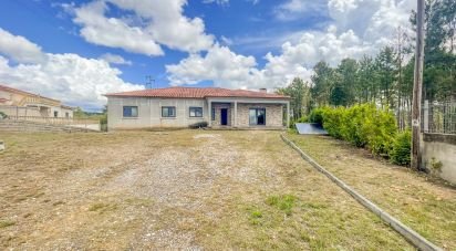 Maison rustique T4 à Sertã de 463 m²