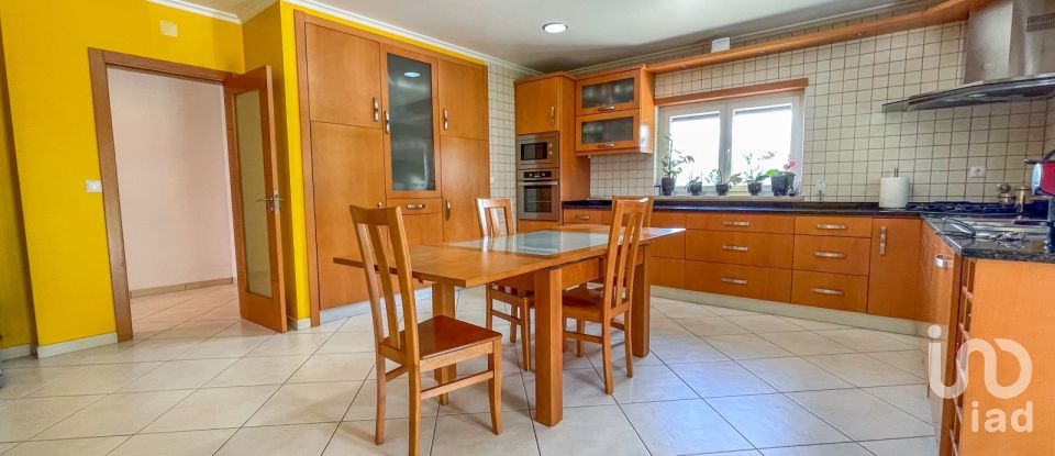 Country home T4 in Sertã of 463 m²