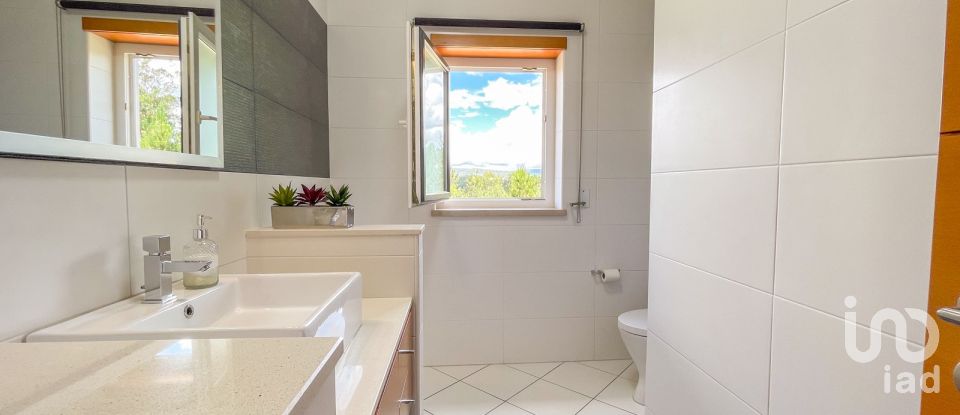 Country home T4 in Sertã of 463 m²