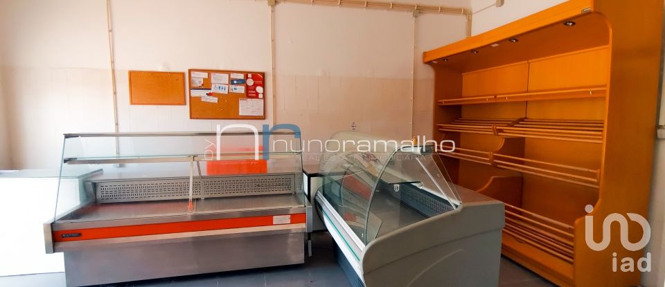 Boutique/Local commercial à Vilar Formoso de 252 m²