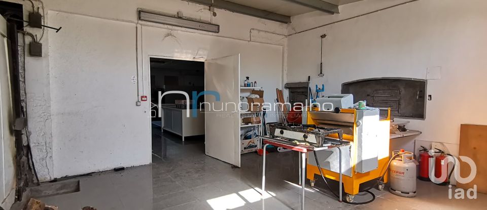 Boutique/Local commercial à Vilar Formoso de 252 m²