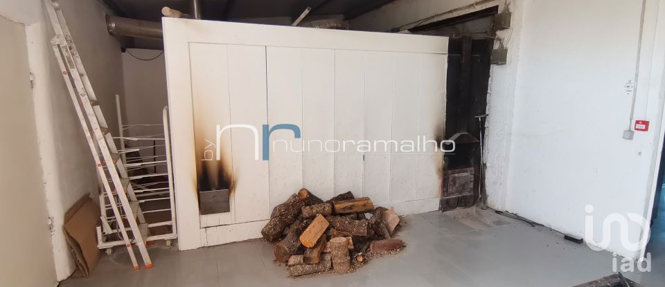 Boutique/Local commercial à Vilar Formoso de 252 m²