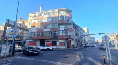 Apartment T3 in Falagueira-Venda Nova of 99 m²