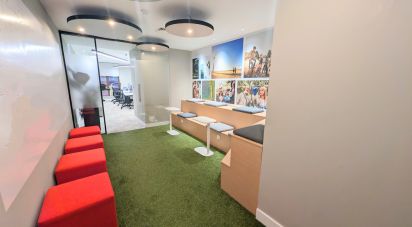 Offices in Santo António of 65 m²