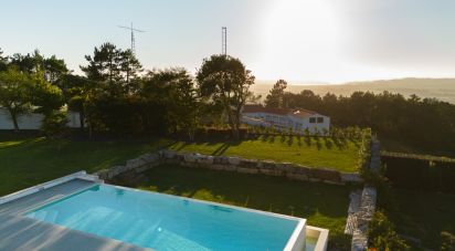 Mansion T3 in Alfeizerão of 354 m²