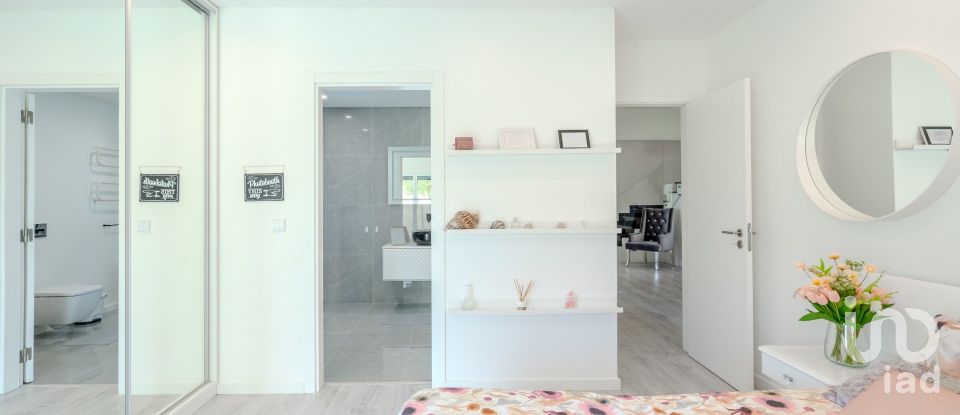 Gîte T3 à Encarnação de 305 m²