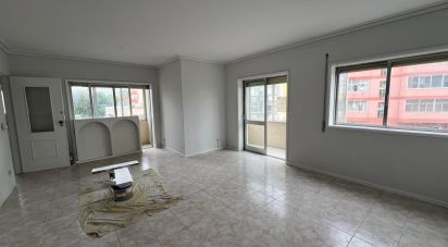 Apartment T3 in Mafamude e Vilar do Paraíso of 116 m²