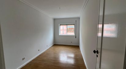 Apartment T3 in Mafamude e Vilar do Paraíso of 116 m²