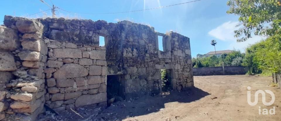 Terreno urbano em Monção e Troviscoso de 385 m²