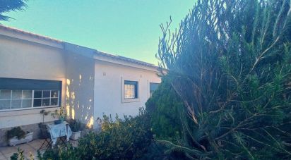 Maison T3 à Venda do Pinheiro e Santo Estêvão das Galés de 281 m²