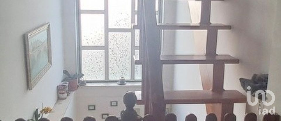 Moradia T3 em Venda do Pinheiro e Santo Estêvão das Galés de 281 m²