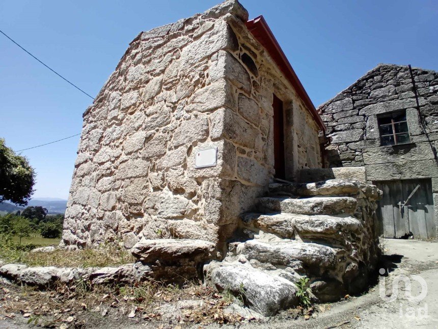 House T1 in São Paio of 52 m²