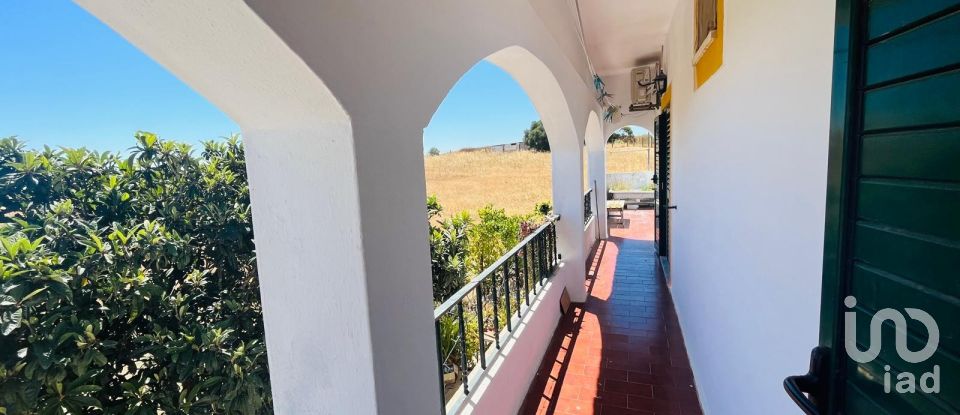 Moradia T5 em Beja (Salvador e Santa Maria da Feira) de 275 m²