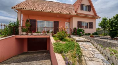 Maison traditionnelle T5 à Souto da Carpalhosa e Ortigosa de 197 m²