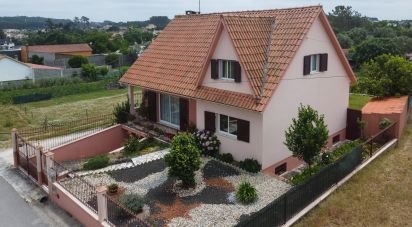 Maison traditionnelle T5 à Souto da Carpalhosa e Ortigosa de 197 m²