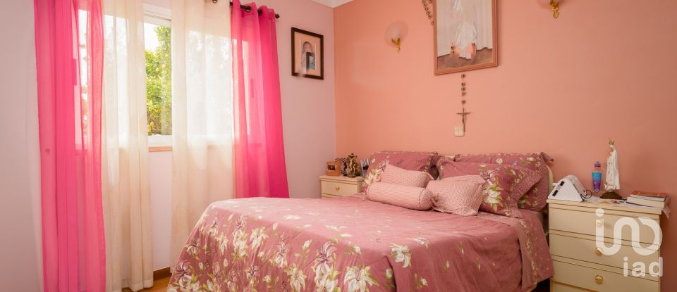 Casa tradicional T5 em Souto da Carpalhosa e Ortigosa de 197 m²