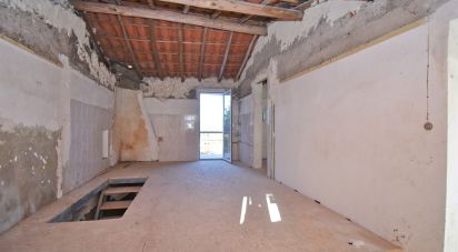 Maison de village T2 à Lamas de 151 m²