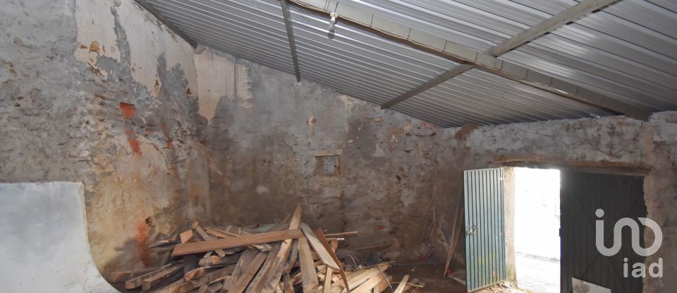 Casa de aldeia T2 em Lamas de 151 m²