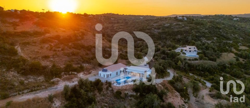 Moradia T4 em Loulé (São Sebastião) de 235 m²