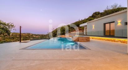 Maison T4 à Loulé (São Sebastião) de 235 m²