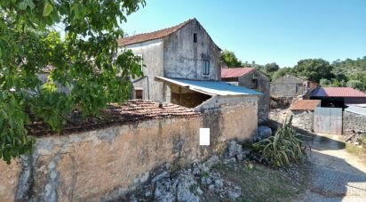 Village house T2 in Degracias e Pombalinho of 403 m²