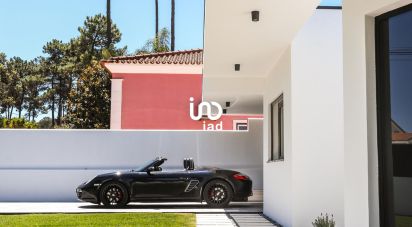 Maison traditionnelle T4 à Corroios de 352 m²