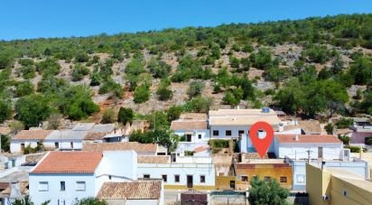 Maison de village T3 à Salir de 183 m²