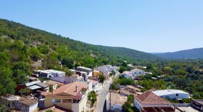 Maison de village T3 à Salir de 183 m²