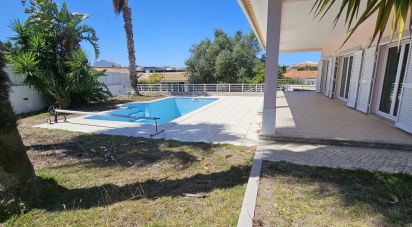 Moradia T5 em Sesimbra (Castelo) de 350 m²