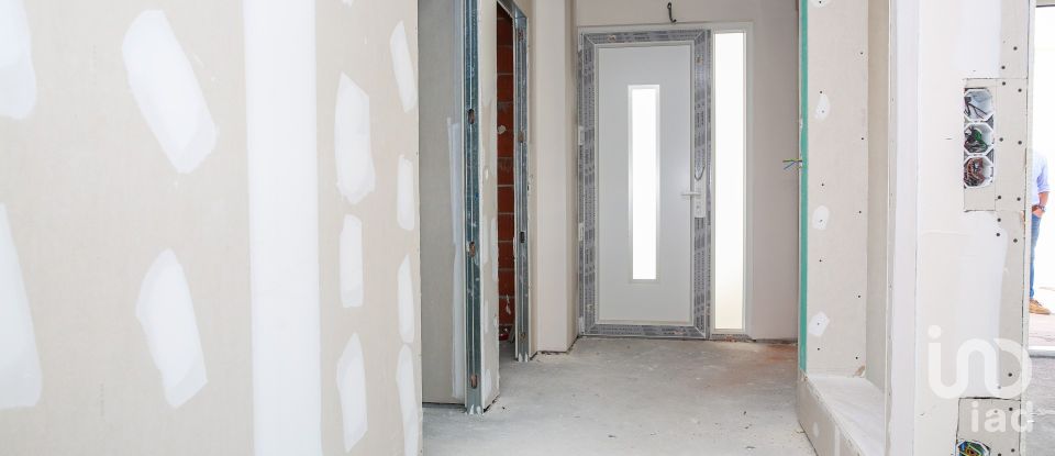 Casa T3 em Lourinhã e Atalaia de 145 m²