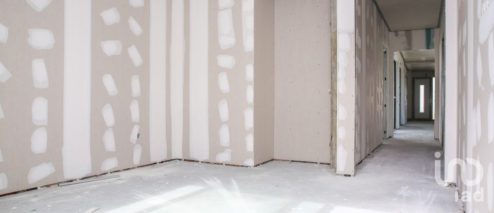 Casa T3 em Lourinhã e Atalaia de 145 m²