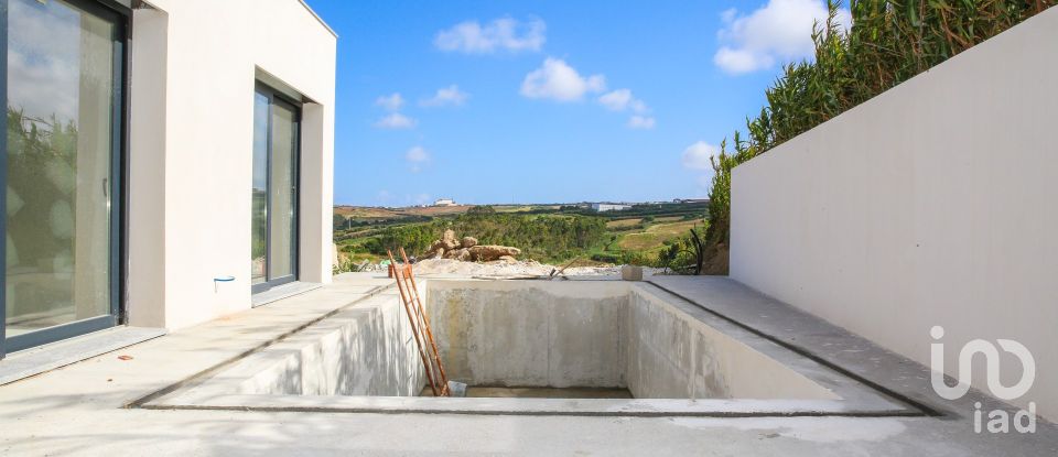 Casa T3 em Lourinhã e Atalaia de 145 m²