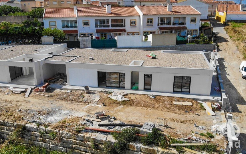 Maison T3 à Lourinhã e Atalaia de 160 m²