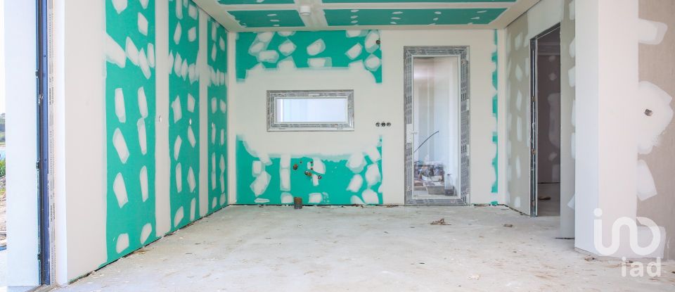 Maison T3 à Lourinhã e Atalaia de 160 m²