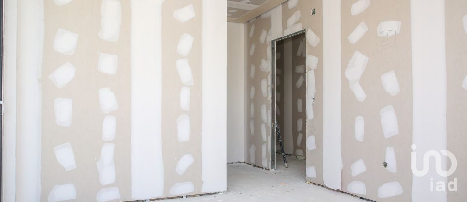 Maison T3 à Lourinhã e Atalaia de 160 m²