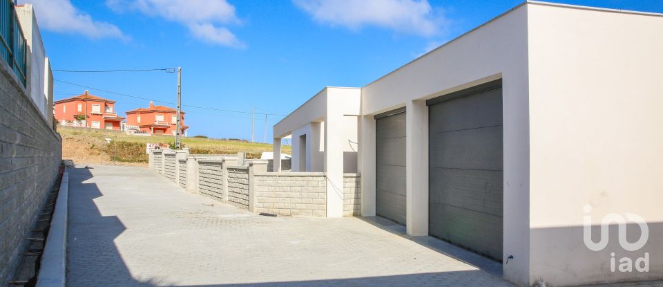 Maison T3 à Lourinhã e Atalaia de 160 m²