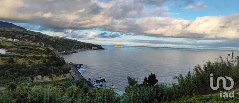 Terrain à Ribeira Chã de 4 820 m²