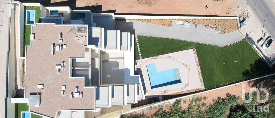 Appartement T1 à Sesimbra (Santiago) de 160 m²