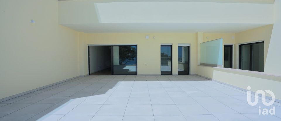 Appartement T1 à Sesimbra (Santiago) de 160 m²