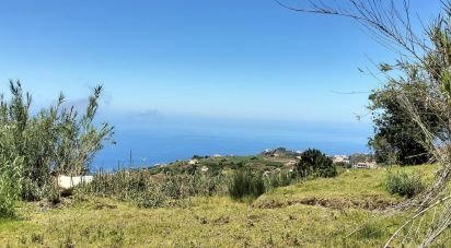 Land in Canhas of 830 m²