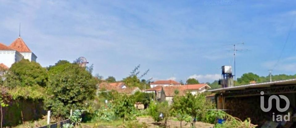 Terreno urbano em Pinheiro da Bemposta, Travanca e Palmaz de 880 m²