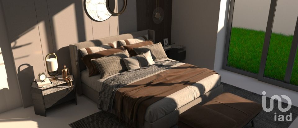 Casa T3 em Calheta de 241 m²